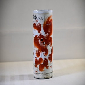 泛红狮纹帽桶